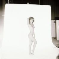 cca 1979 Elölről is, hátulról is, szolidan erotikus felvételek, 4 db vintage negatív, + 7 db vintage...