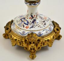 cca 1900  Rudolf Ditmar Wien hagyma mintás petróleum lámpa, festett fajansz, réz, sérült burával (+ ...