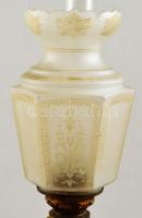 cca 1900  Rudolf Ditmar Wien hagyma mintás petróleum lámpa, festett fajansz, réz, sérült burával (+ ...