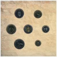 2005. 1Ft-100Ft (7xklf) forgalmi sor szettben + 2005. 10Ft "József Attila" T:BU
Adamo FO3...