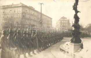 1919 Pozsony, Pressburg, Bratislava; Csehszlovák légió felvonulása és ünnepély / Slavnostny dny / parade of the Czechoslovakian legion. photo