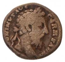 Római Birodalom / Róma / Marcus Aurelius 175-176. Denár Ag (2,6g) T:3
Roman Empire / Rome / Marcus ...