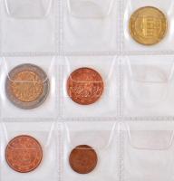 102db-os vegyes Euro érme gyűjtemény albumban, közte Ausztria, Belgium, Franciaország, Görögország, ...