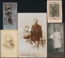 cca 1900-1930 Vegyes fotó tétel, műtermi fotók, életképek, köztük keményhátú fotók, 10x5 és 14x10 cm...