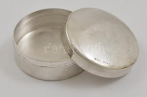 Ezüst(Ag) tégely, monogrammal, jelzett, d: 3,5 cm, nettó: 12,3 g