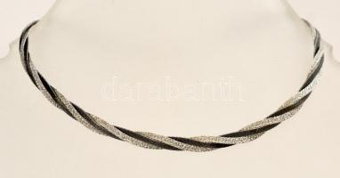 Ezüst(Ag) kétszínű fonott karkötő, jelzett, h: 18 cm, nettó: 2,6 g