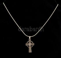 Ezüst(Ag) kígyó nyaklánc, kereszt függővel, jelzett, h: 45-50 cm, 3,7×2 cm, nettó: 11,1 g