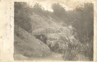 1915 Osztrák-magyar katonák földbe vájt bunkernél / WWI Austro-Hungarian soldiers next to the trench, photo (fl)
