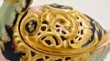 cca 1890 Zsolnay kacsa figurás bonbonier, áttört kézzel festett porcelán fajansz, jelzett, kopott ar...