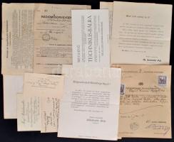 1901-1946 Vegyes papírrégiség tétel, db, meghívók (3 db, 1927, műegyetemi Technikus-bál, esküvői meghívók), névjegykártyák (2 db), 3 db okirat, szolgabíró választásnál szavazatra biztató röplapok, (2 db, Kiskunfélegygáza, Ráckeve, 1901), a budai Szent Imre Collegium programmja és háziszabályai, Magyar Jövő ifjúsági irodalmi lap kiáltványa (1919), Athenaeum irod. titkár, Polgár Géza saját kezű sorai az Athenaeum fejléces kártyáján, összesen 16 db, változó állapotban
