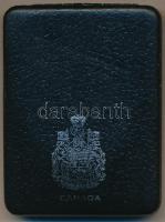 Kanada 1976. 1$ Ag "Országgyűlési könyvtár" dísztokban T:1 
Canada 1976. 1 Dollar Ag &quo...