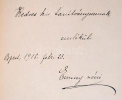 1917-1918 Díszes, aranyozott bőr emlékkönyv, aranyozott lapélekkel, bejegyzésekkel, egy-két rajzzal,...