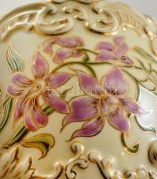 Zsolnay lábas kaspó, kézzel festett, jelzett (Megyeri), hibátlan, m: 18 cm, d:17 cm