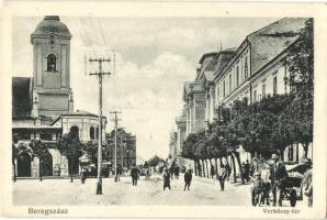 Beregszász, Berehove; Verbőczy tér, templom / square, church