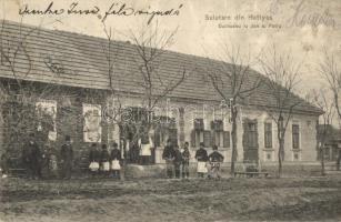 1911 Hattyas, Hitias; Ducheanu lu Jon lu Petru / vigadó, üzlet Edmund Mauthner magkereskedő reklámjával. Kiadja A. J. Kármán / inn, shop with advertisement posters (gyűrődés / crease)