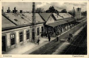 Komárom, Komárnó; vasútállomás / Bahnhof / railway station (EK)