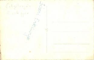 Salgótarján, a Hirsch gyár dolgozóinak csoportképe, esküvő. photo (EK)