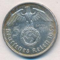 Német Harmadik Birodalom 1937A 5M Ag "Hindenburg" T:1-,2 kis patina 
German Third Reich 1...
