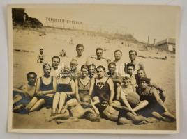 cca 1930 Vegyes fotó tétel, közte Budapest Csáky u. Hajdu Mihály üzlete, Pomáz, Szentendre, Göd stra...