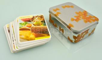 Receptkártyák tésztaételek főzéséhez képillusztrációval, 52 db, tésztamintás fém dobozban, jó állapotban, 14×10×5 cm