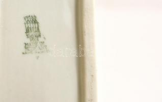 Zsolnay vizsla, kézzel festett, jelzett, apró kopásokkal, m: 16,5 cm