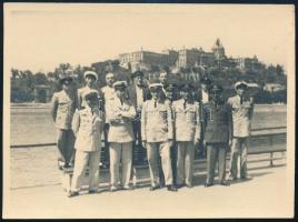 cca 1945 A romos Budai Vár látképe, fotó, 8,5×11,5 cm
