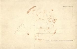 Karlóca, Karom, Sremski Karlovci; vasútállomás ünnepségkor, katona zeneker, zászló / railway station...