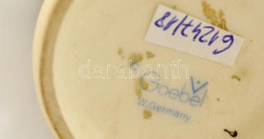 Goebel/Hummel kisfiú báránnyal, kézzel festett kerámia, jelzett, hibátlan, m: 11 cm