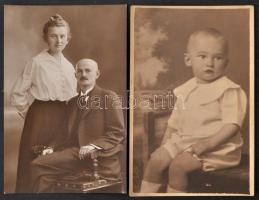 Zoltán Pál (1921-1975) színész, rendező, író életéről szóló fotók, negatívok, igazolványok, dokument...