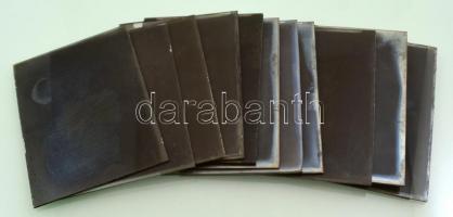 cca 1916 és 1950 között készült felvételek katonákról, 13 db vintage üveglemez negatív, 6x9 cm és 9x...