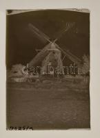 cca 1930 Szélmalmok, 3 db vintage üveglemez negatív, Kerny István (1879-1963) budapesti fotóművész h...