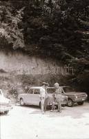 cca 1973 Balatoni felvételek, 320 db vintage negatív, a tároló tasakok feliratozva, 24x36 mm