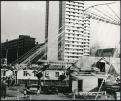 Körhinták és hajóhinták, 4 db vintage fotó és/vagy mai nagyítás, különféle időpontokban és különféle...