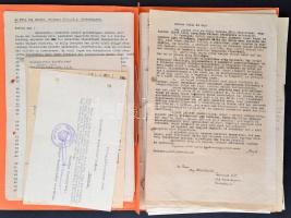 cca 1946-1947 Vegyes, németországi magyar menekültekkel kapcsolatos dokumentumok, levelek, összesen 61 db