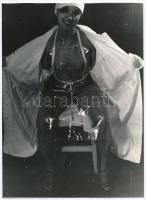 cca 1980 9 db szolidan erotikus fotó, 9x14 és 22x15 cm között