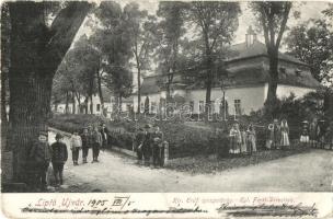 1905 Liptóújvár, Liptovsky Hrádok; Kgl. Forst-Direction / Kir. Erdőigazgatóság, gyerekek. Kiadja Feitzinger Ede No. 896. / forestry office directorate, children (szakadás / tear)