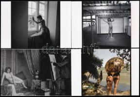 cca 1981 Emlékek között, szolidan erotikus felvételek, 8 db vintage negatív + 9 db vintage fotó és/v...