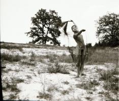 cca 1979 Vágyak és privát történetek, szolidan erotikus felvételek, 6 db vintage negatív + 8 db vint...