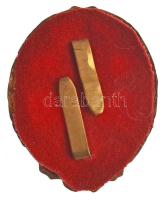 ~1940. "Csapattiszti jelvény" zománcozott kitüntető jelvény gyártói jelzés nélkül (53x43mm...
