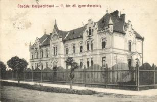 Nagyszőlős, Vynohradiv (Vinohragyiv), Sevlus; M. kir. állami gyermekmenhely. W.L. Bp. 688.  / orphanage