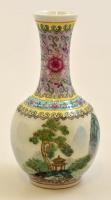Jelzett kézzel festett kínai váza, hibátlan, m: 17 cm