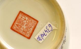 Jelzett kézzel festett kínai váza, hibátlan, m: 17 cm