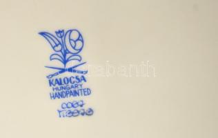 Kalocsai porcelán falitányér, kézzel festett, jelzett, kis kopásokkal, d: 24,5 cm