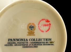 Hollóházi madaras váza. Pannónia collection. Kézzel festett, jelzett, hibátlan. 18 cm