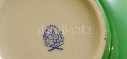 Herendi virágmintás bonbonniere. Kézzel festett részben, jelzett, hibátlan. d: 12 cm