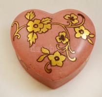 Katona Illi Hungária jelzésű, kézzel festett szív alaku ékszeres dobozka 6 cm.