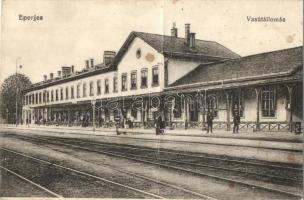 Eperjes, Presov; vasútállomás / railway station (fa)