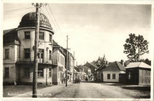 Rózsahegy, Ruzomberok; Nemecká ulica, Ambulatorium Okresnej / Német utca, Kerületi ambulatórium, ambulancia, kórház, Anton Hliva üzlete / street view, district ambulance, hospital, shop (szakadás / tear)