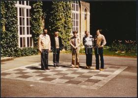 Sakkozókról készült fotók, 2 db (Marosi, Széll, Adorján, Tokaji-Nagy, Zsinka, Gelenczei Emil, szikra...