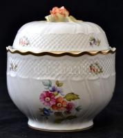 Hollóházi porcelán virágmintás bonbonier, részben kézzel festett, jelzett, hibátlan, m: 11,5 cm
